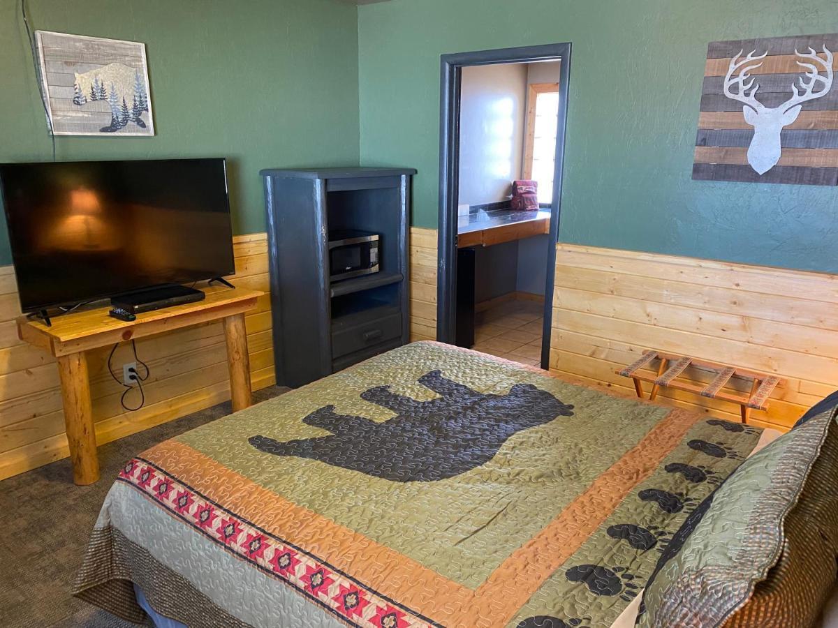 The Fishing Bear Lodge Ashton Kültér fotó