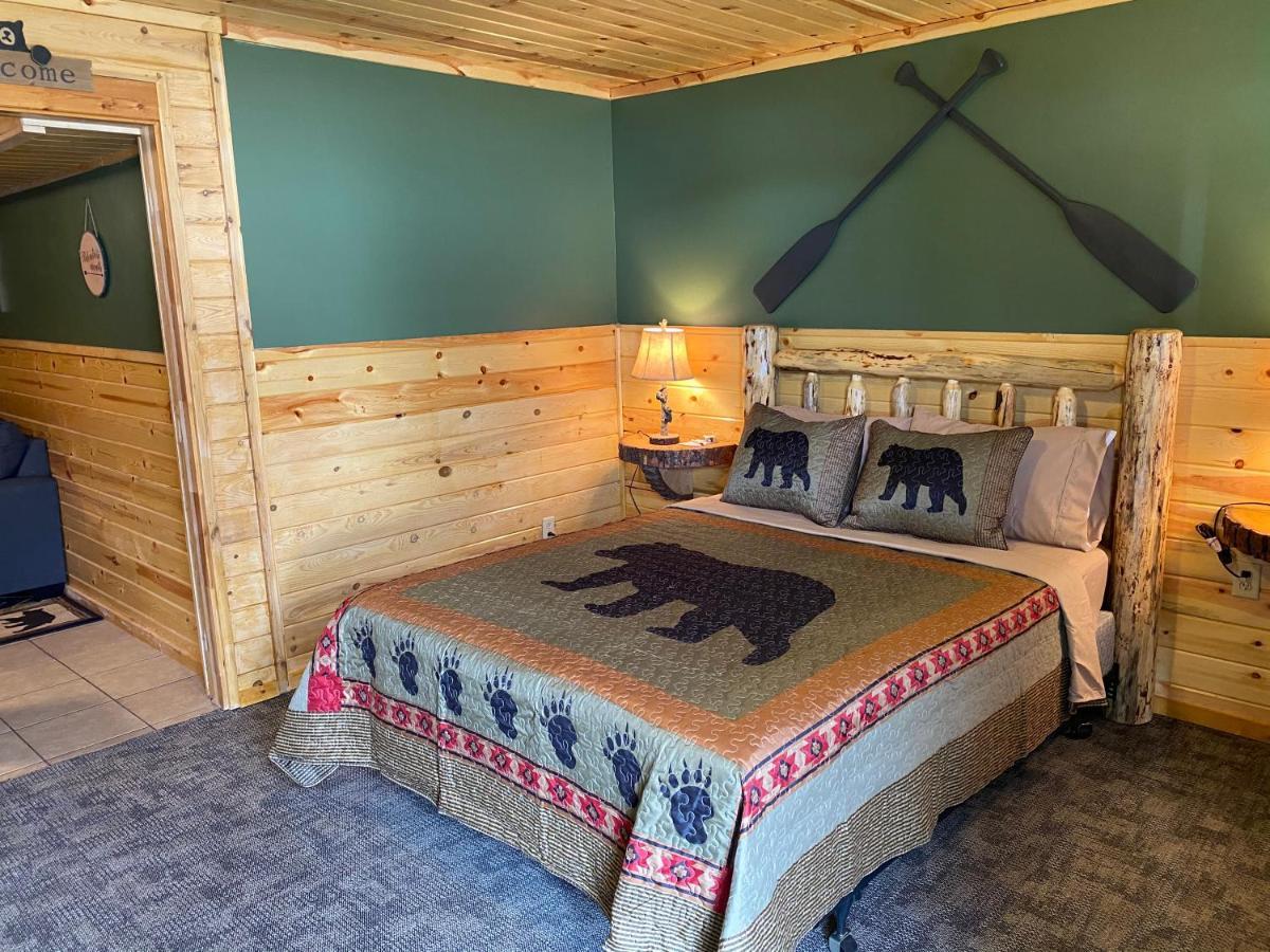 The Fishing Bear Lodge Ashton Kültér fotó