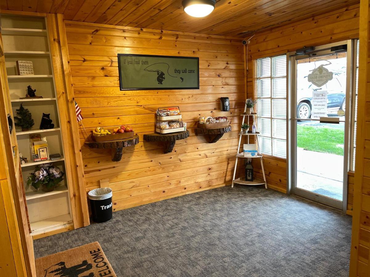 The Fishing Bear Lodge Ashton Kültér fotó