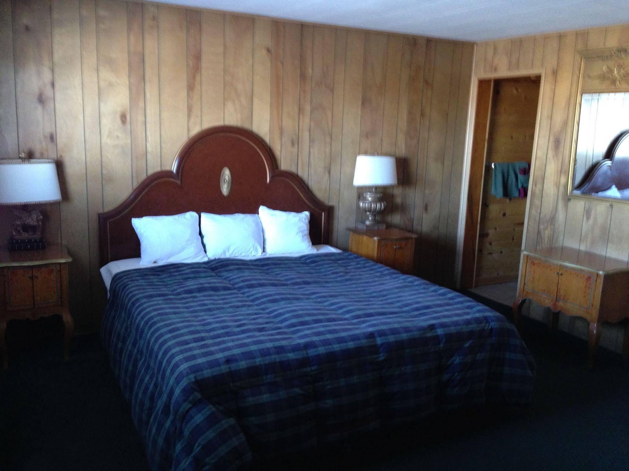 The Fishing Bear Lodge Ashton Kültér fotó